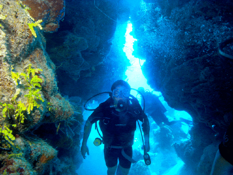Diving in the Great Blue Hole in Belize